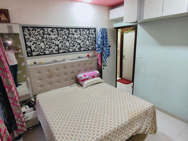 Flat for sale in Rustomjee Azziano, Thane
