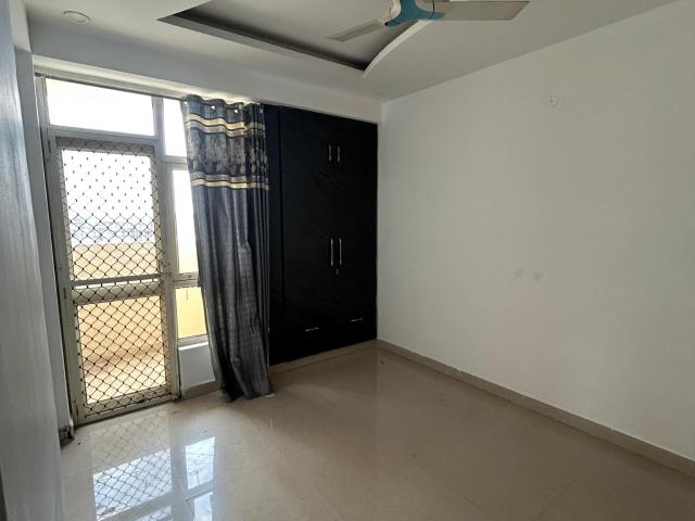 Flat for sale in Ghaziabad