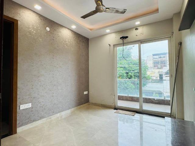 Flat for sale in Ghaziabad