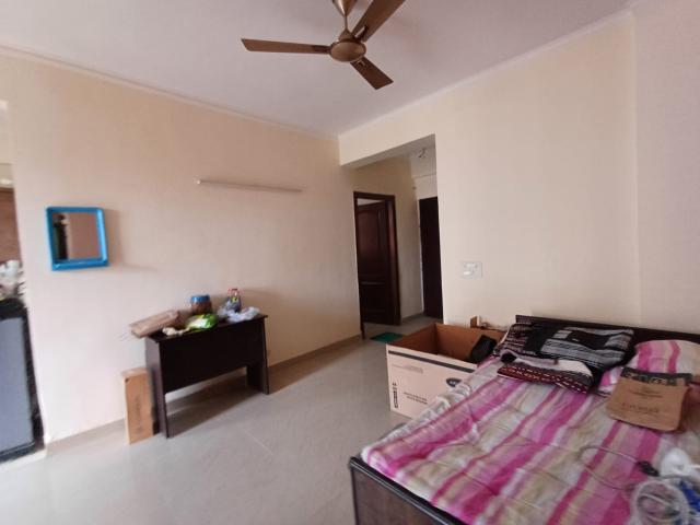 Flat for sale in Amrapali Empire, Ghaziabad