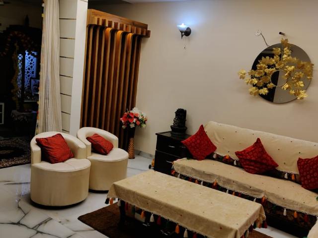 Flat for sale in Ward 13, Chandigarh