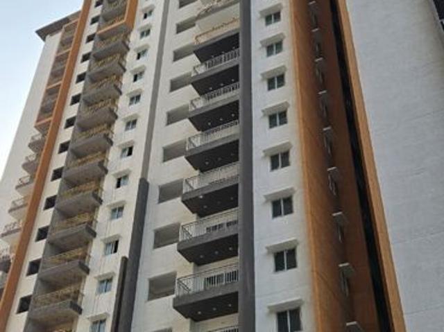 Flat for sale in Greater Hyderabad Municipal Corporation West Zone, Hyderabad