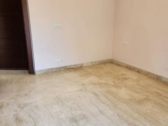 Flat for sale in South West Delhi, Deri