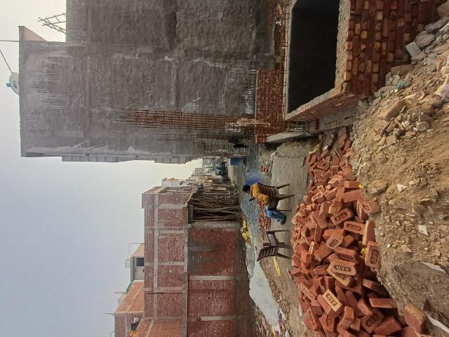 House for sale in Hariana