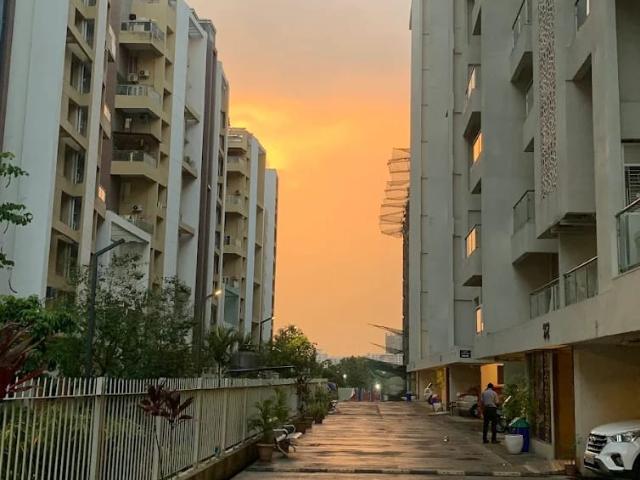Flat for sale in Gini Viviana, Pune