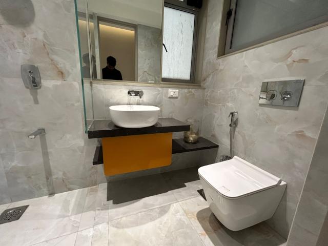 Flat for sale in Hiranandani Estate, Thane