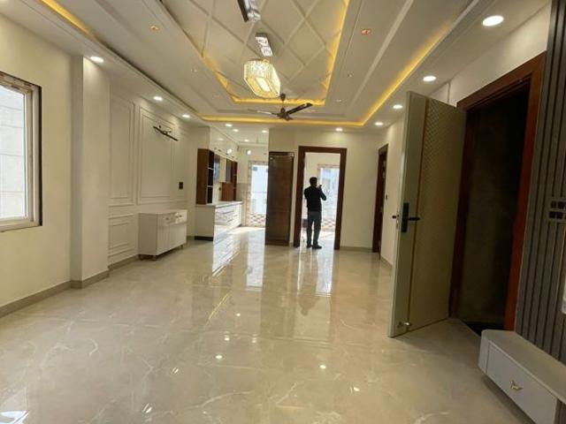 House for sale in Hariana