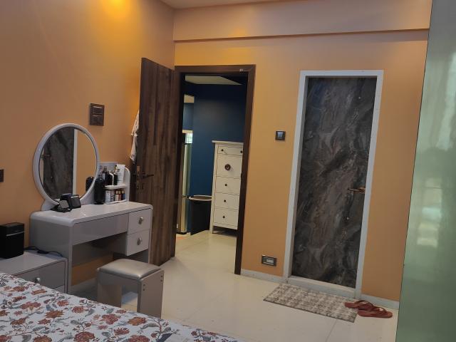 Flat for sale in Navi Mumbai, Belapur