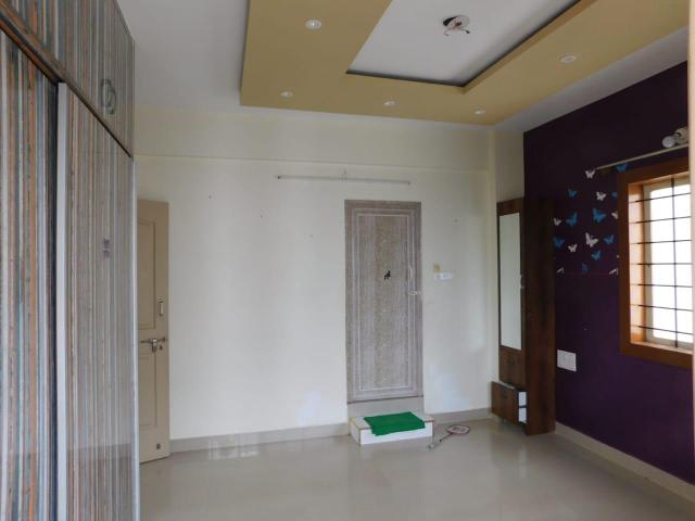 Flat for sale in Hellalige, Heelalige