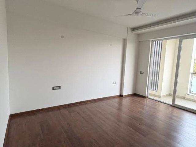 Flat for sale in Hariana
