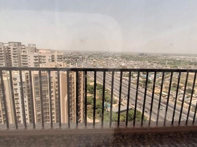 Flat for sale in Ghaziabad