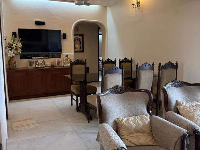 Flat for sale in Colaba, Mumbai City District