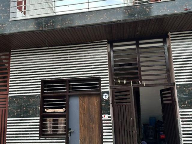 House for sale in Hariana