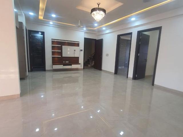 Property for sale in Deri