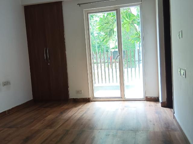 Flat for sale in Sector 1, Noida