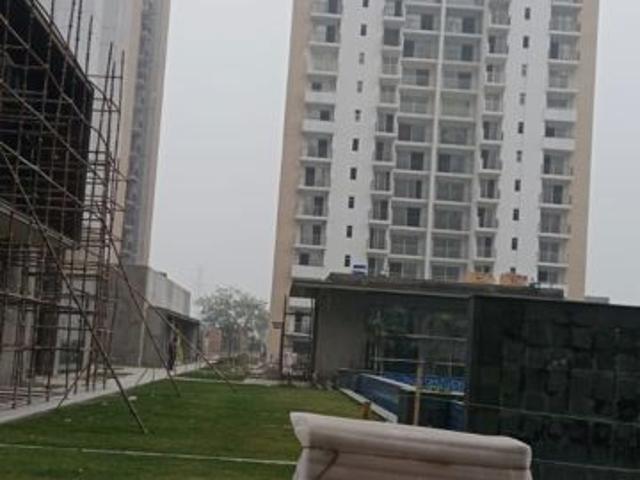 Flat for sale in Greater Noida - Delhi, Arunachal Pradesh