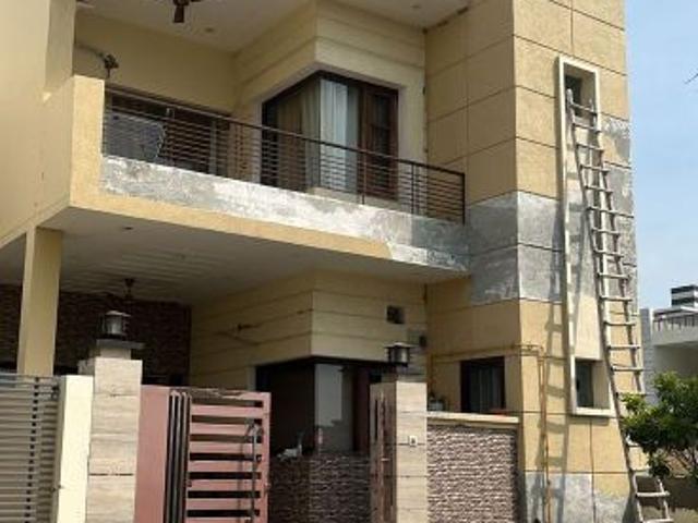Villa for sale in Anekal