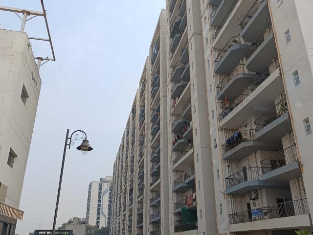 Flat for sale in Seekri, Faridabad