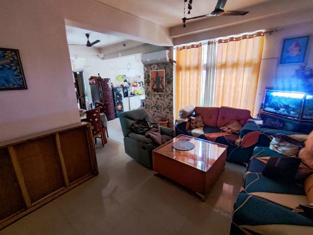 Flat for sale in Sector 120, Noida