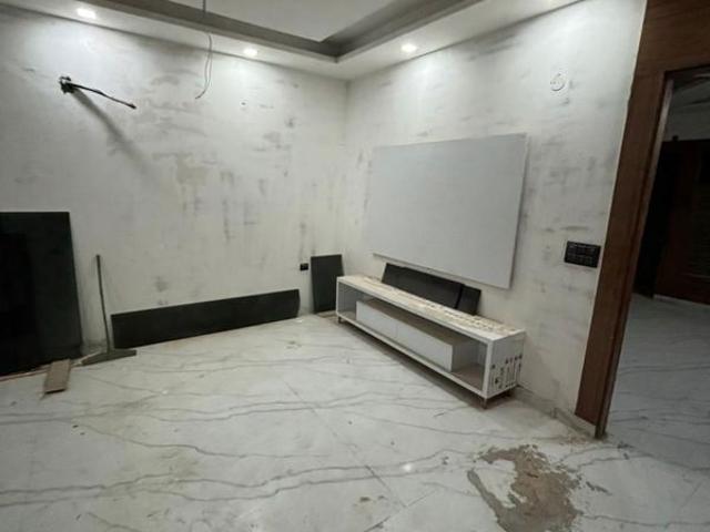 Property for sale in Hariana