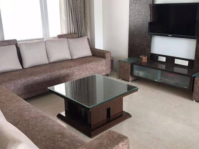 Flat for sale in Balewadi High Street, Pune