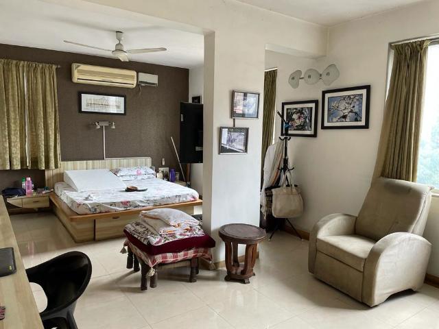 Flat for sale in Kasba Peth, Pune