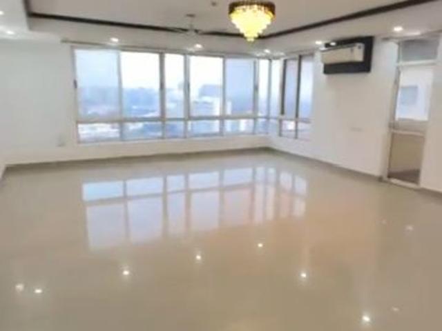 Flat for sale in Hazipur, Noida