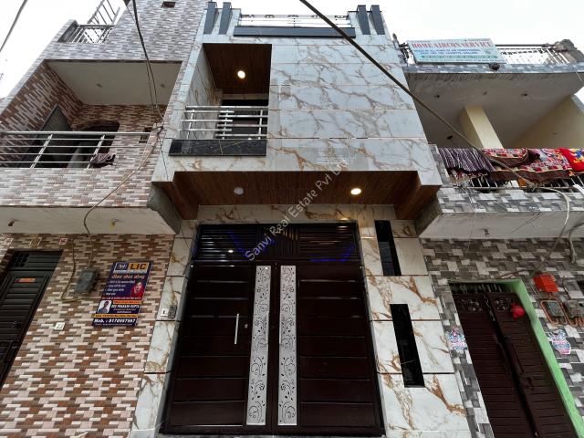 House for sale in Vasundhara - Delhi, Arunachal Pradesh
