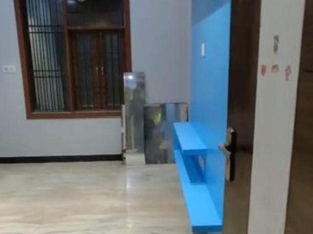 Property for sale in North Delhi, Deri