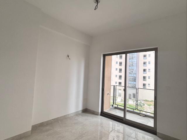 Flat for sale in Gomti Nagar Extension, Lucknow