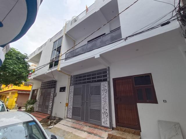 House for sale in Vasundhara - Delhi, Arunachal Pradesh
