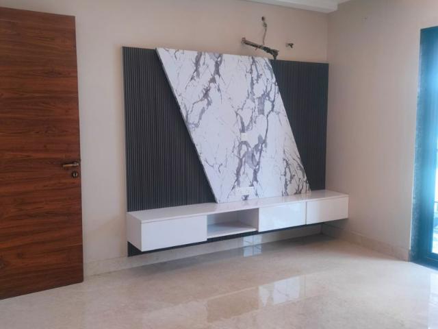 Property for sale in Hariana