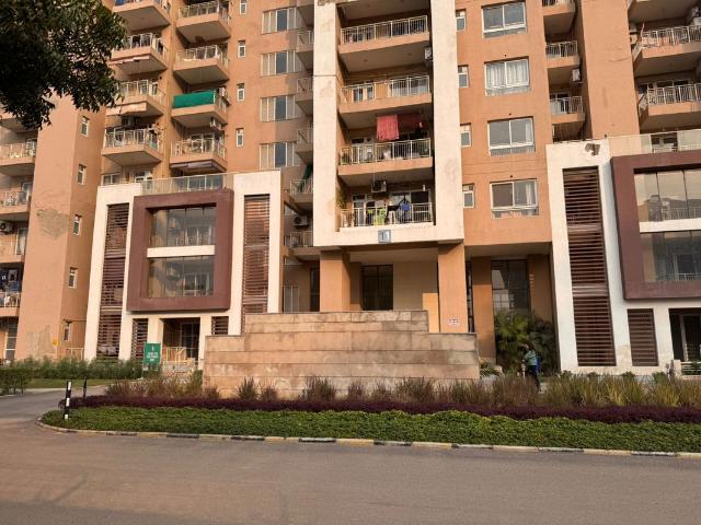 Flat for sale in Palm Gardens, Gurugram