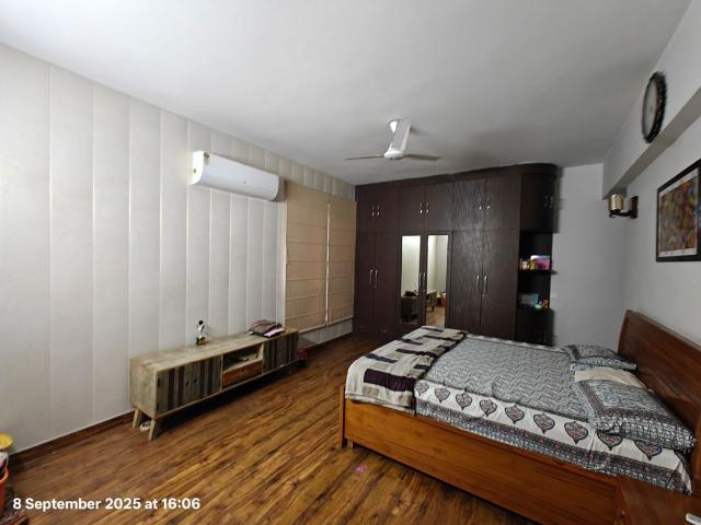 Flat for sale in Faridabad