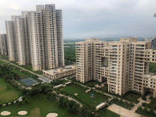Flat for sale in Hazipur, Noida