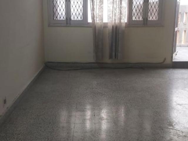 Flat for sale in East Delhi, Deri