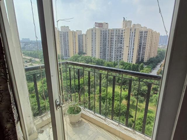 Flat for sale in Sector 137, Noida