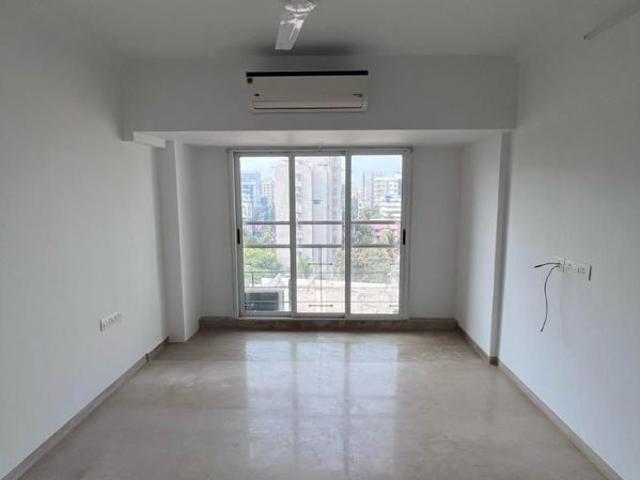 Flat for sale in Khar, Mumbai