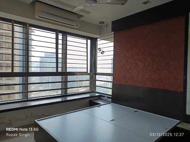 Flat for sale in Jogeshwari West, Mumbai