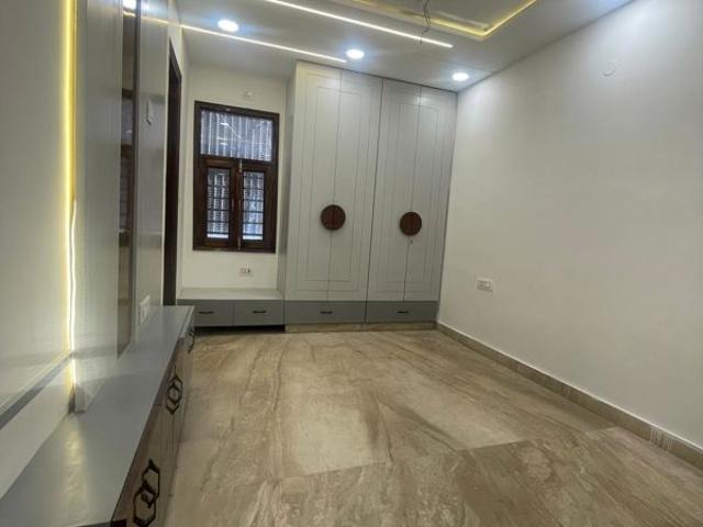 Property for sale in North Delhi, Deri