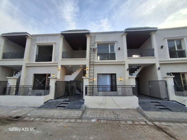 Villa for sale in Isapur, Sahibzada Ajit Singh Nagar
