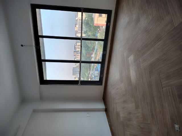 Flat for sale in Santacruz West, Mumbai