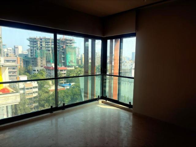 Flat for sale in Khar, Mumbai