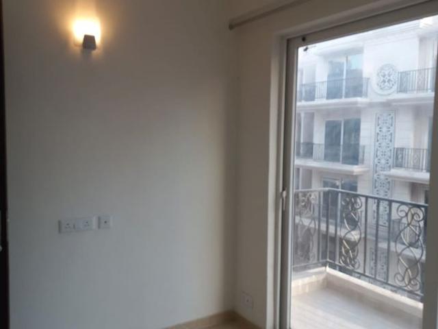 Flat for sale in Hariana
