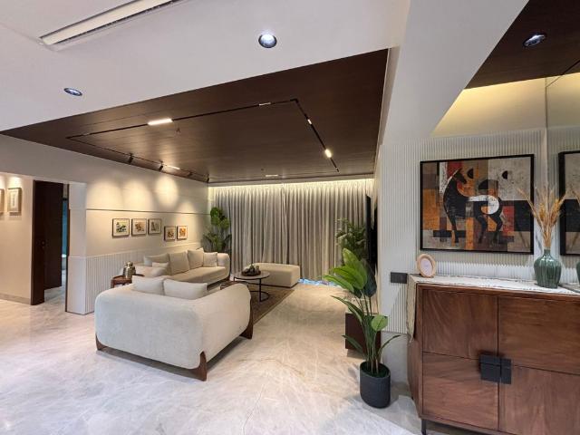 Flat for sale in Andheri West, Mumbai