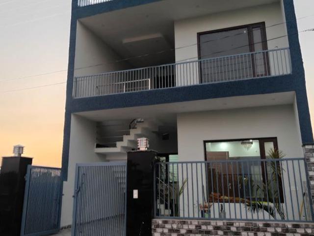 Villa for sale in Jhandpur, Sahibzada Ajit Singh Nagar