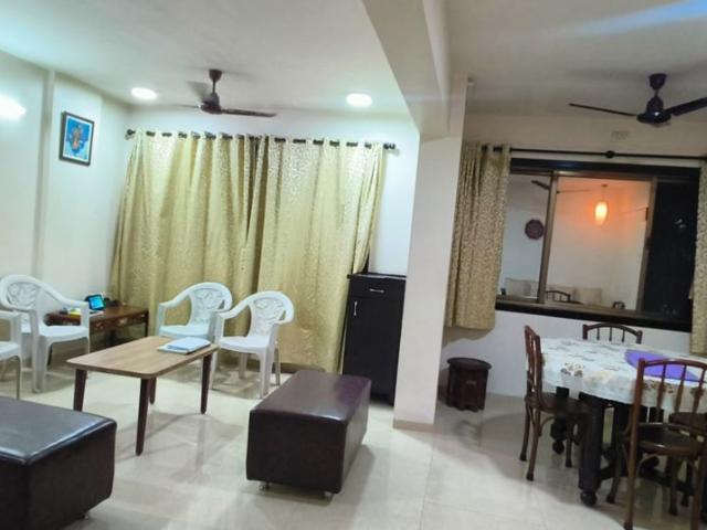 Flat for sale in Naupada, Thane