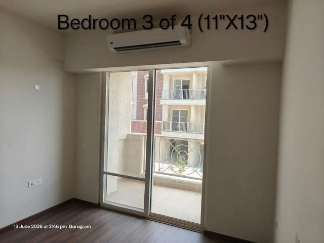 Flat for sale in Vaishali, Ghaziabad