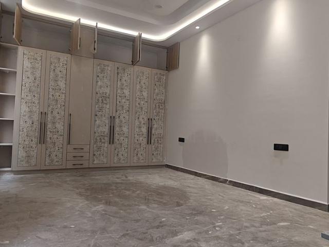 Property for sale in South Delhi, Deri