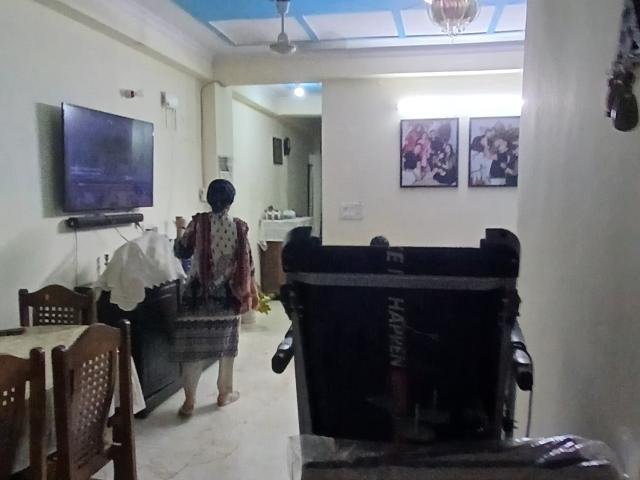Flat for sale in Zakir Bagh, Delhi